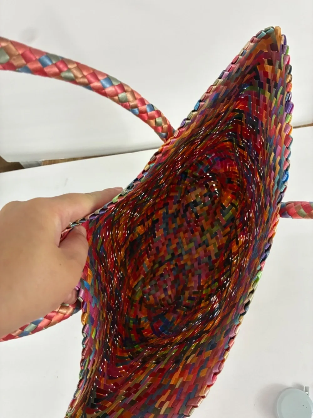 Rainbow Woven Straw Tote Braided Handle Lightweight Ombre Gradient Vibrant Bag